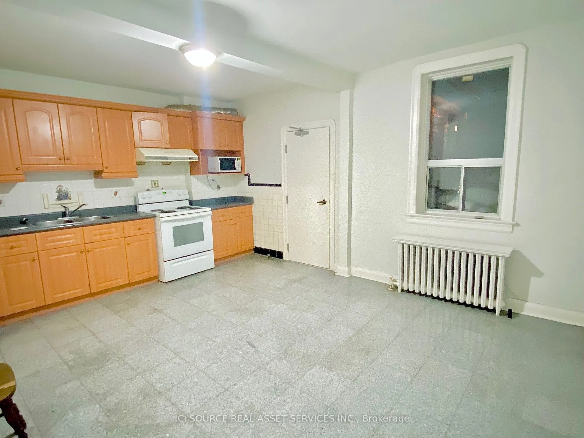 56 Markham Street, #1