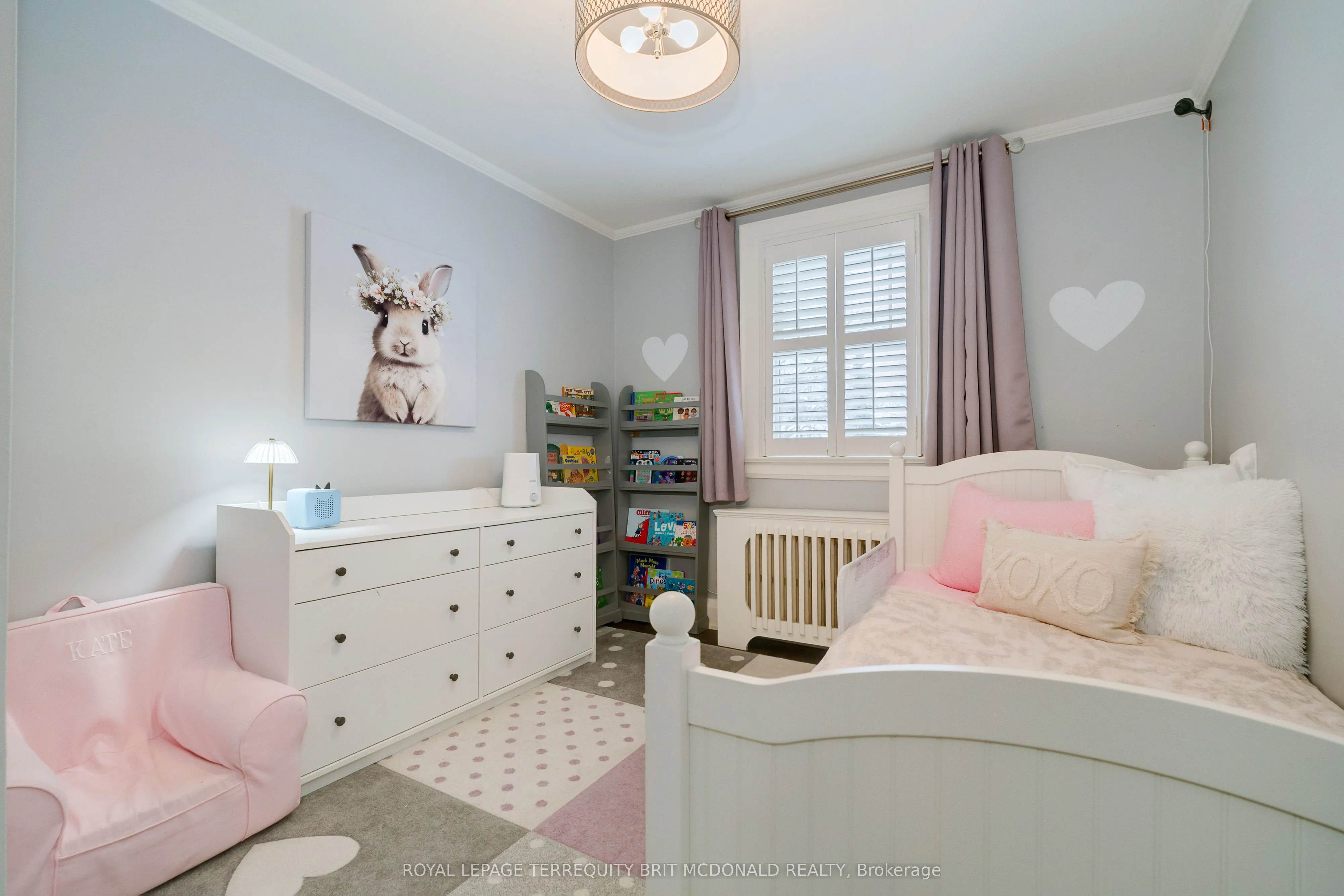 125 Chaplin Crescent
