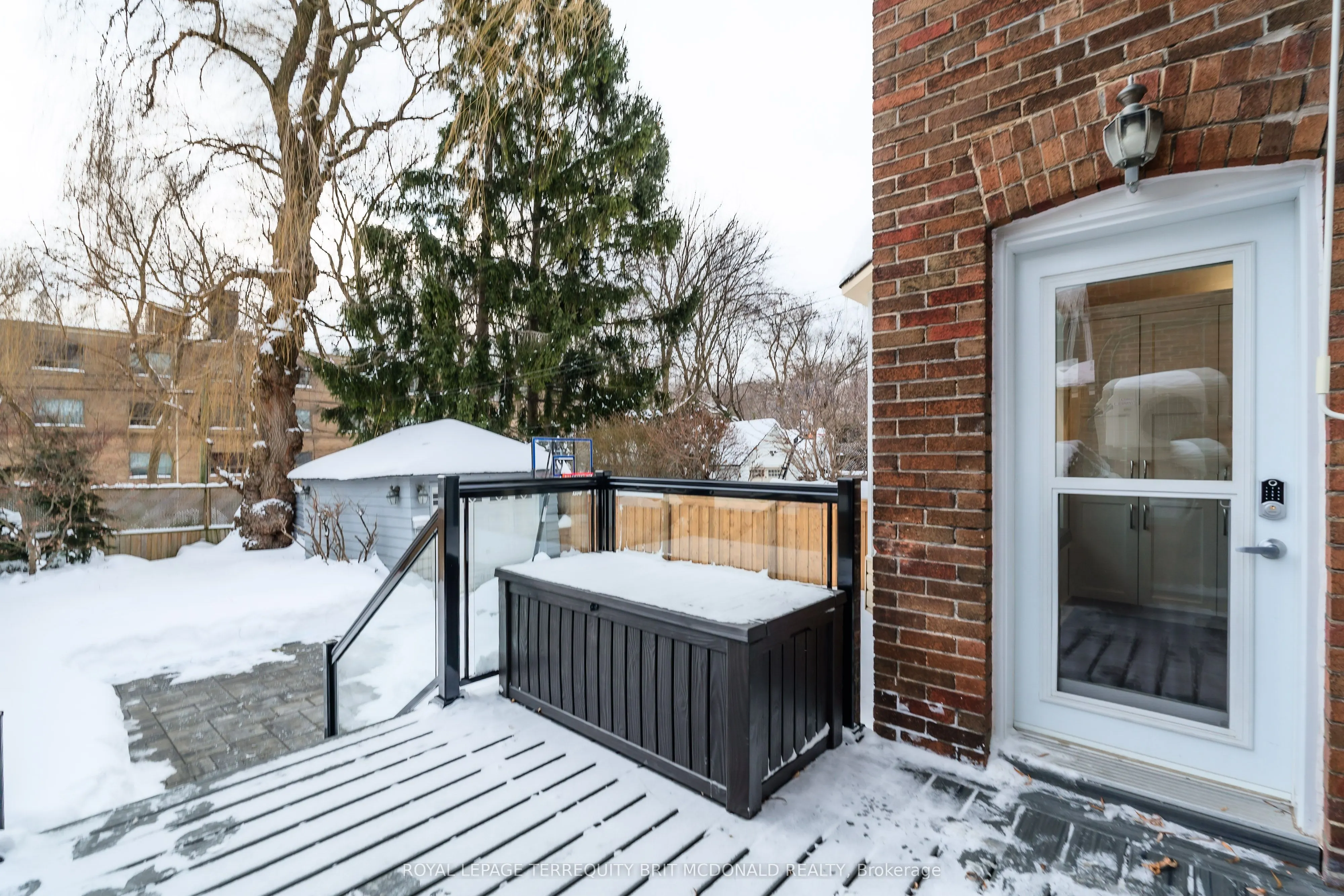 125 Chaplin Crescent