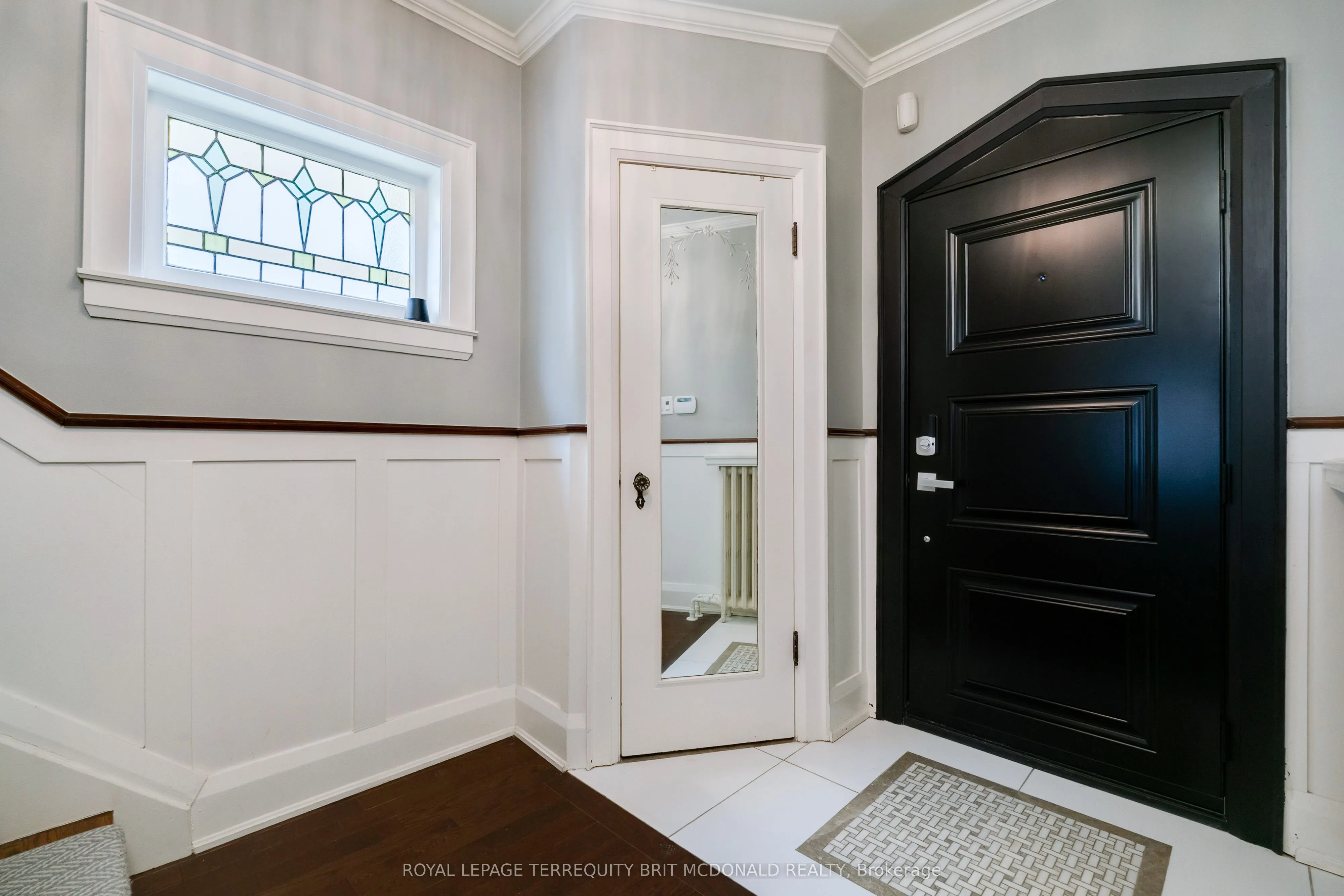125 Chaplin Crescent