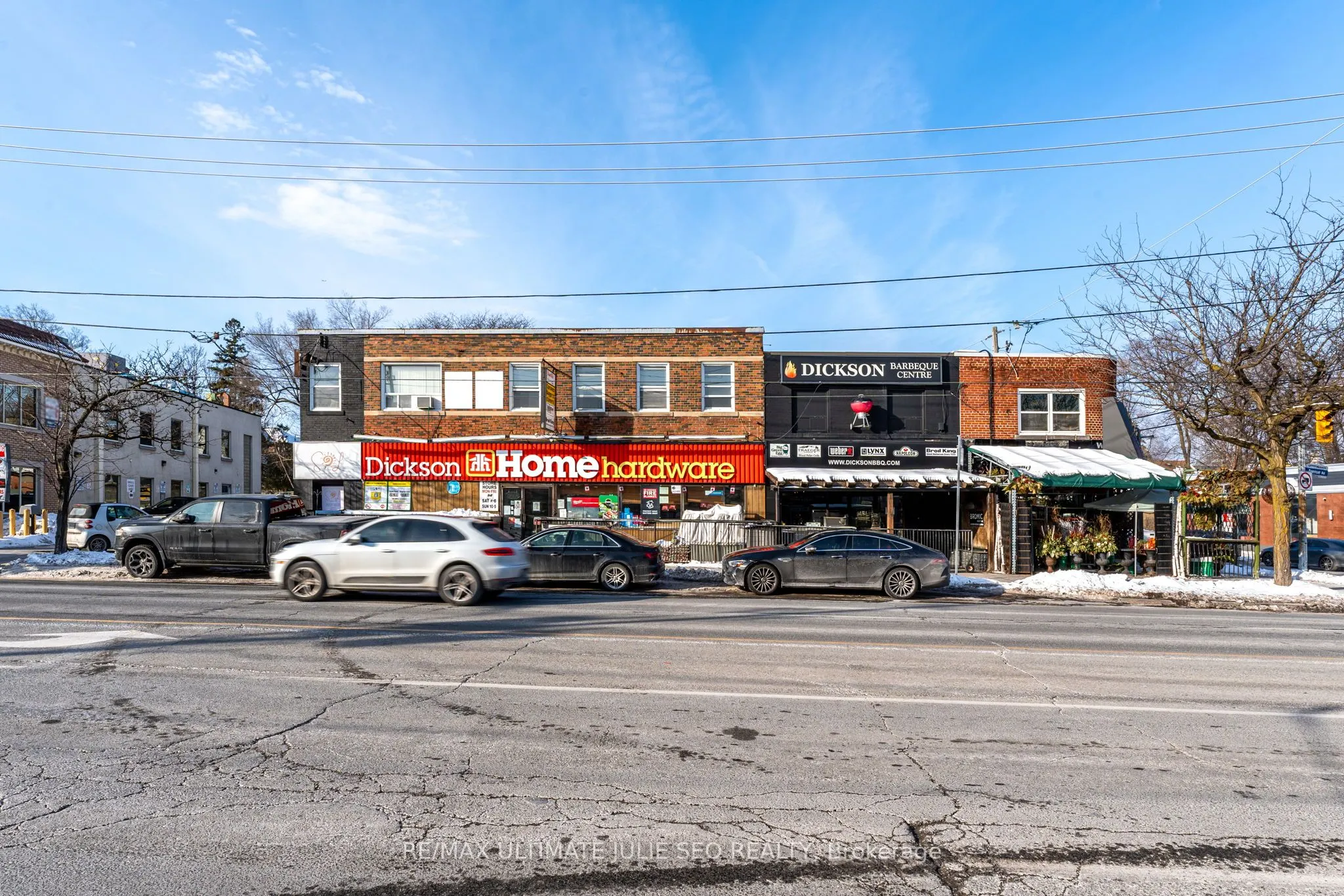 1988-2030 Avenue Road