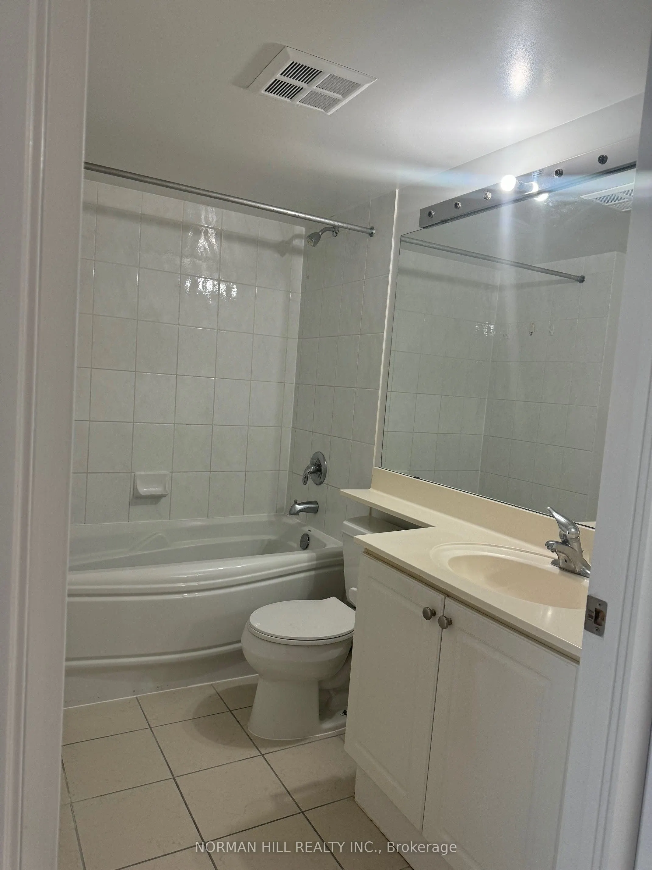 4978 Yonge Street, #2708