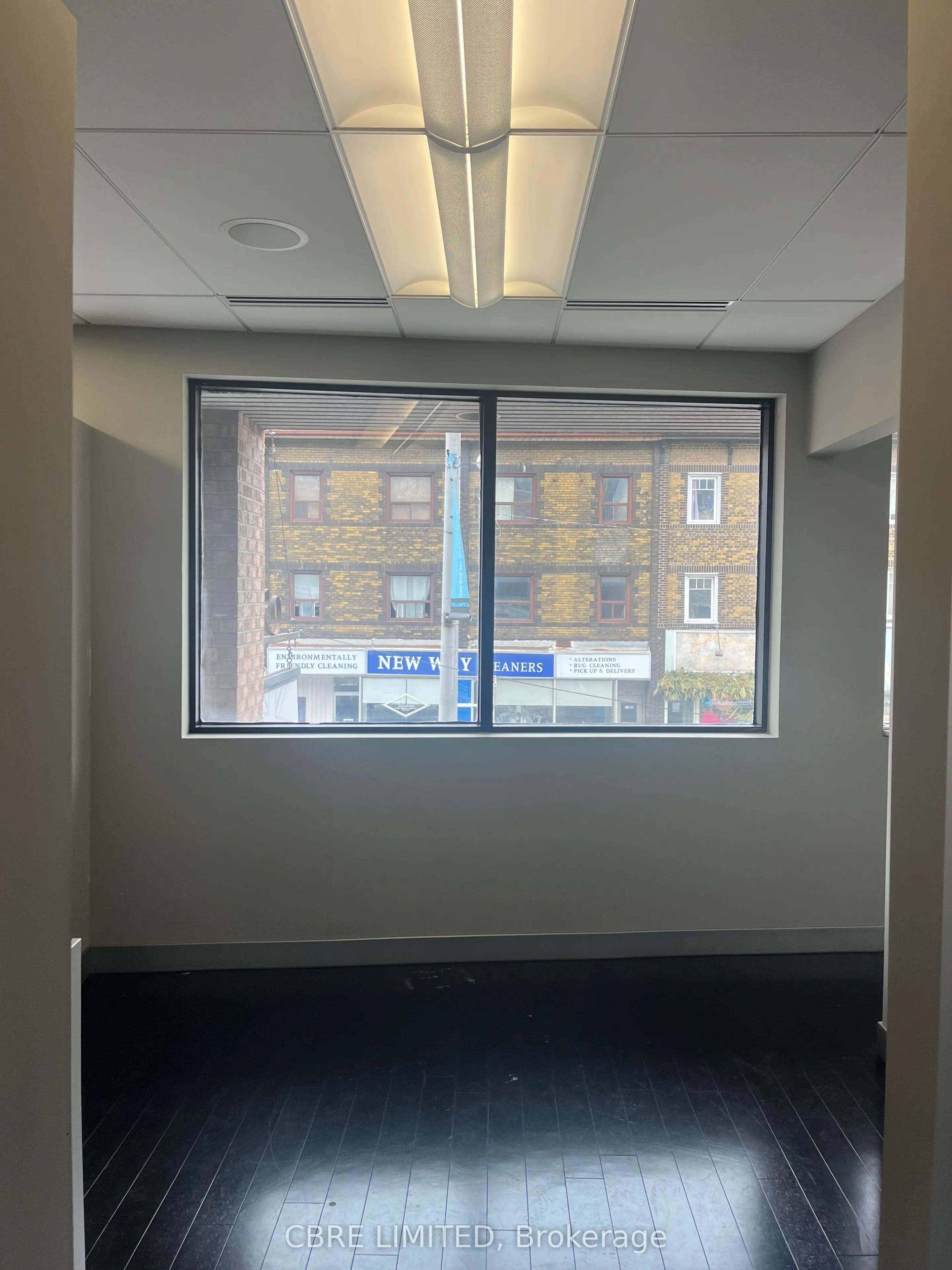 1055 Yonge Street, #200
