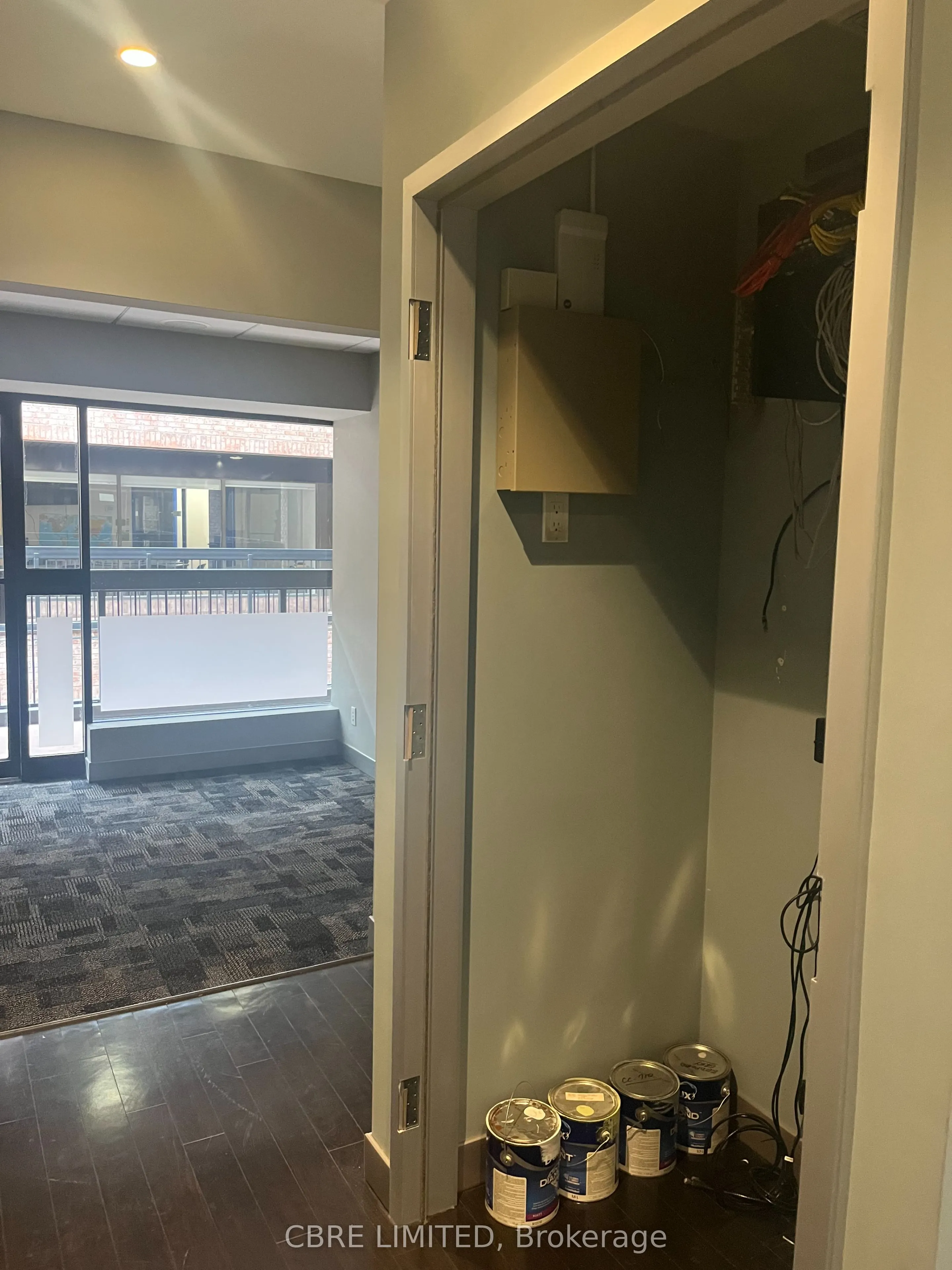 1055 Yonge Street, #200