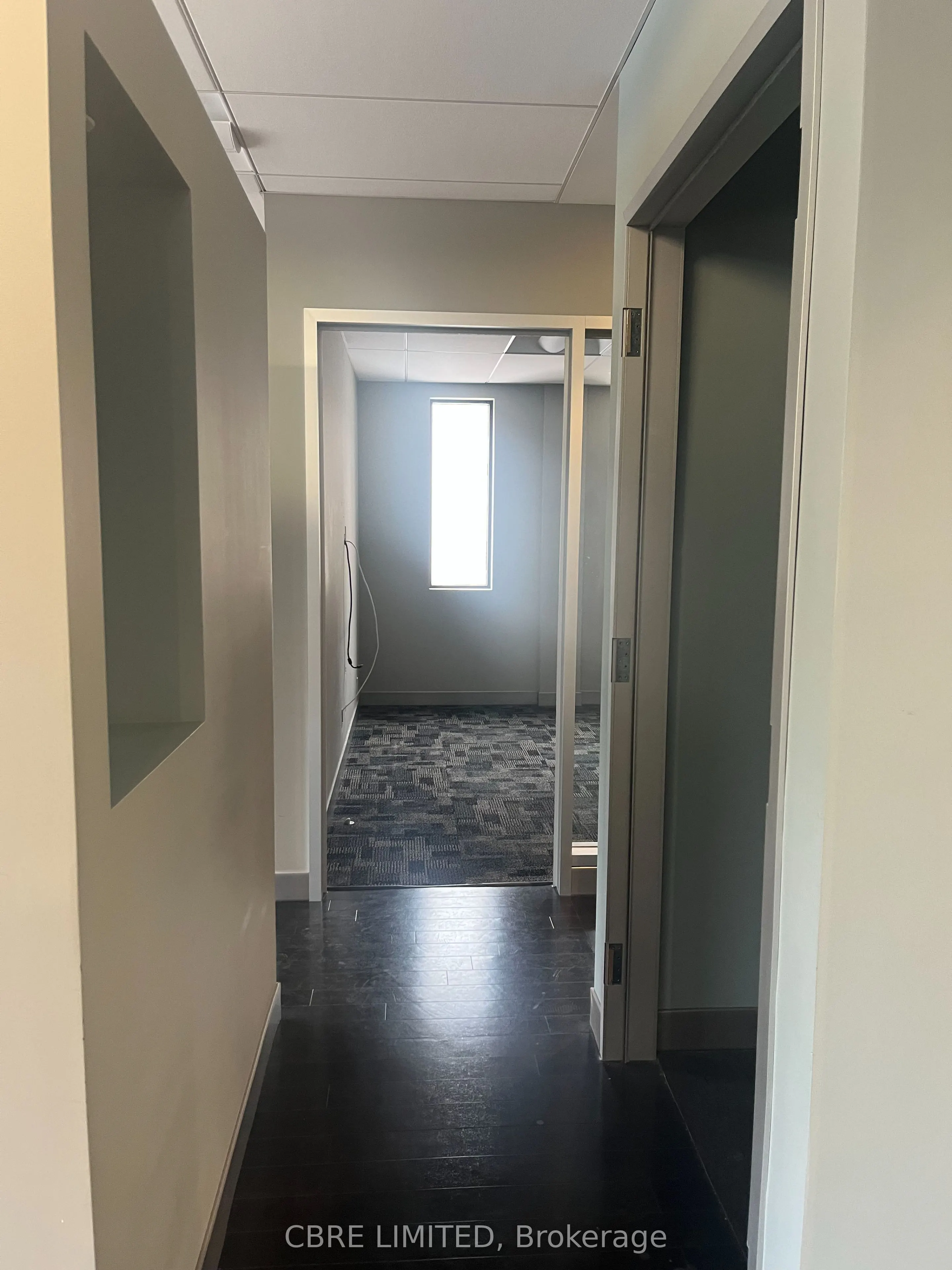1055 Yonge Street, #200