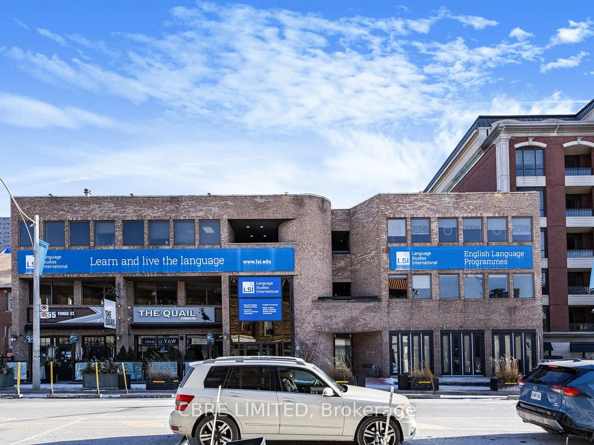 1055 Yonge Street, #200