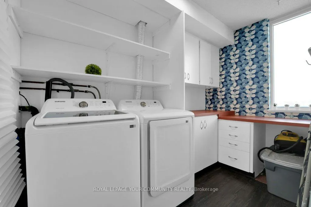 5 Old Sheppard Avenue, #503