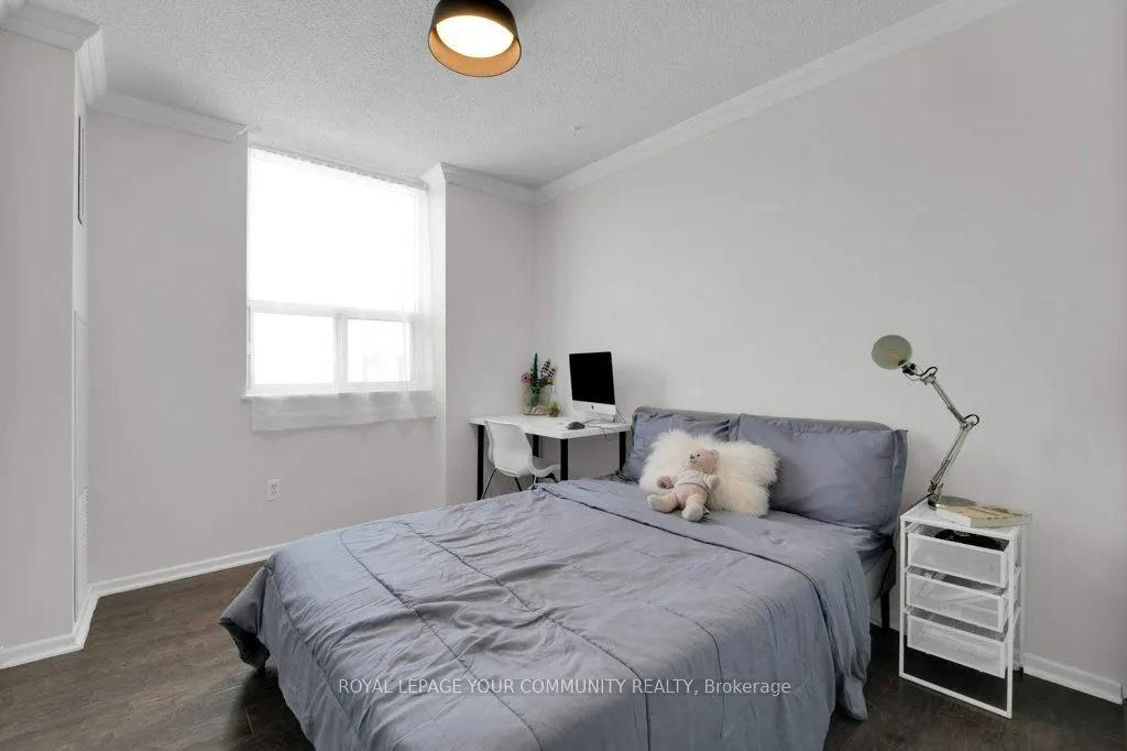 5 Old Sheppard Avenue, #503