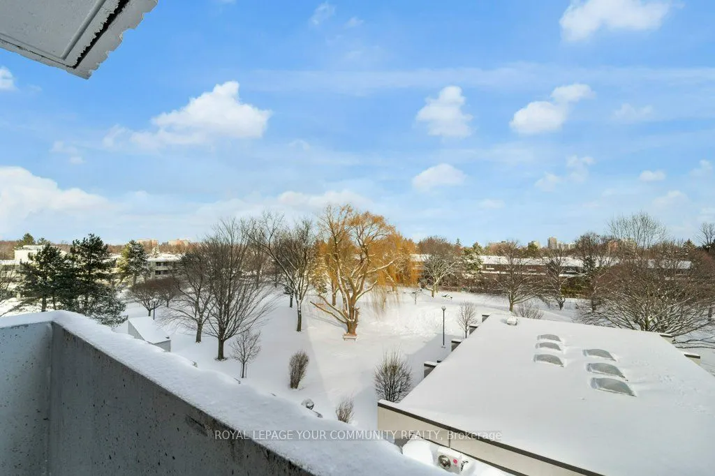 5 Old Sheppard Avenue, #503