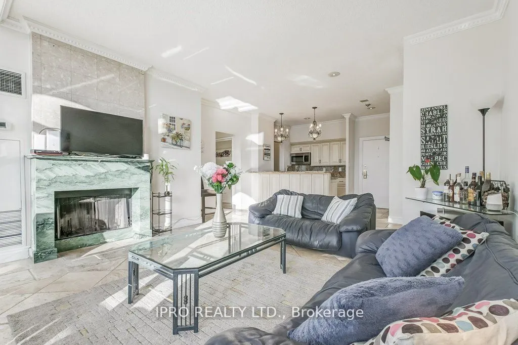 25 Grenville Street #PH2