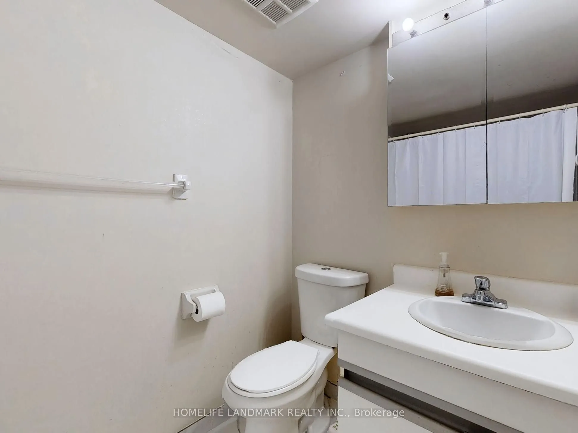 1001 Bay Street, #701