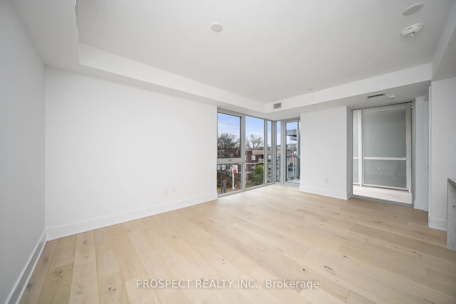346 Davenport Road E, #403
