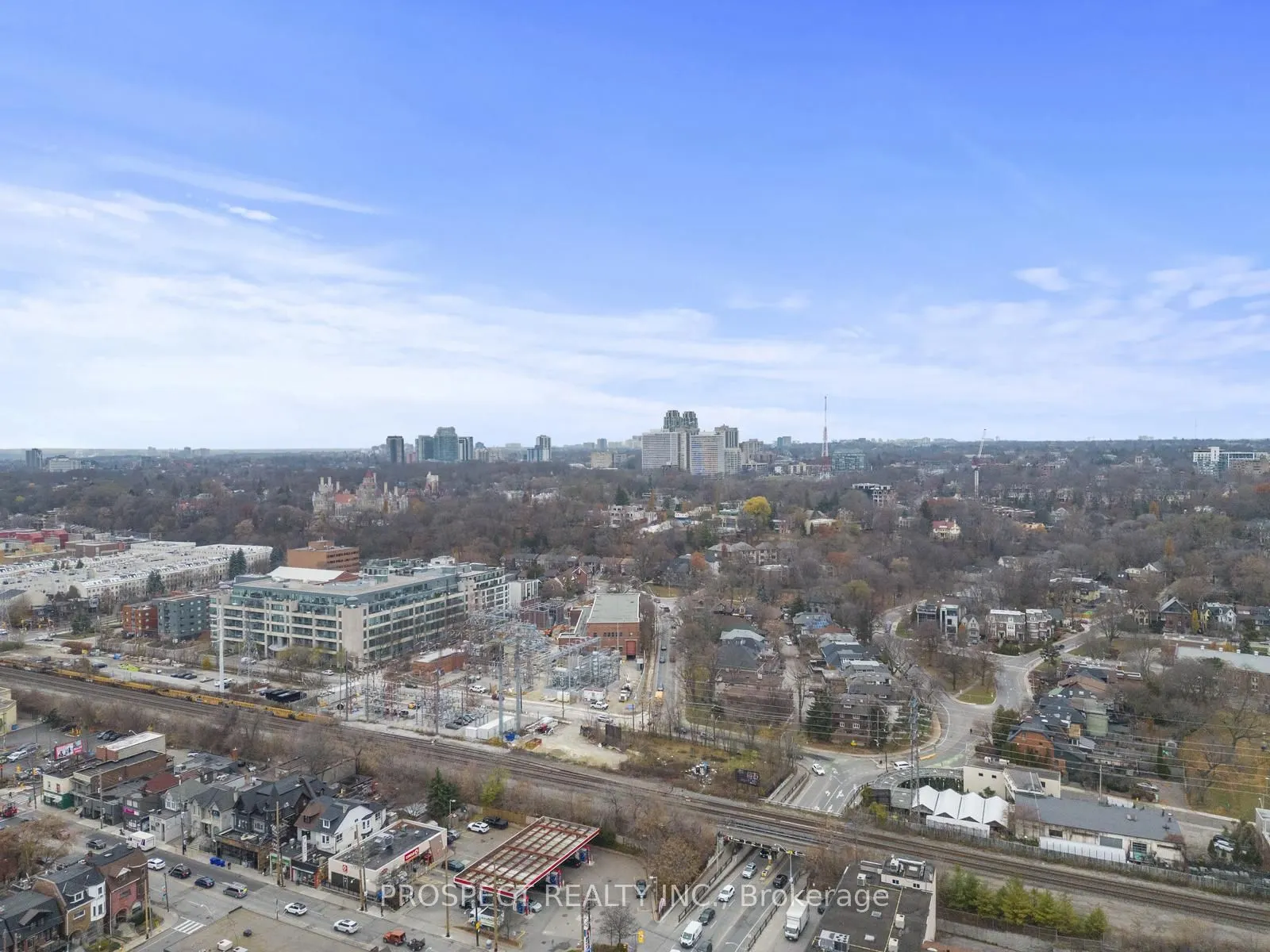 346 Davenport Road E, #403