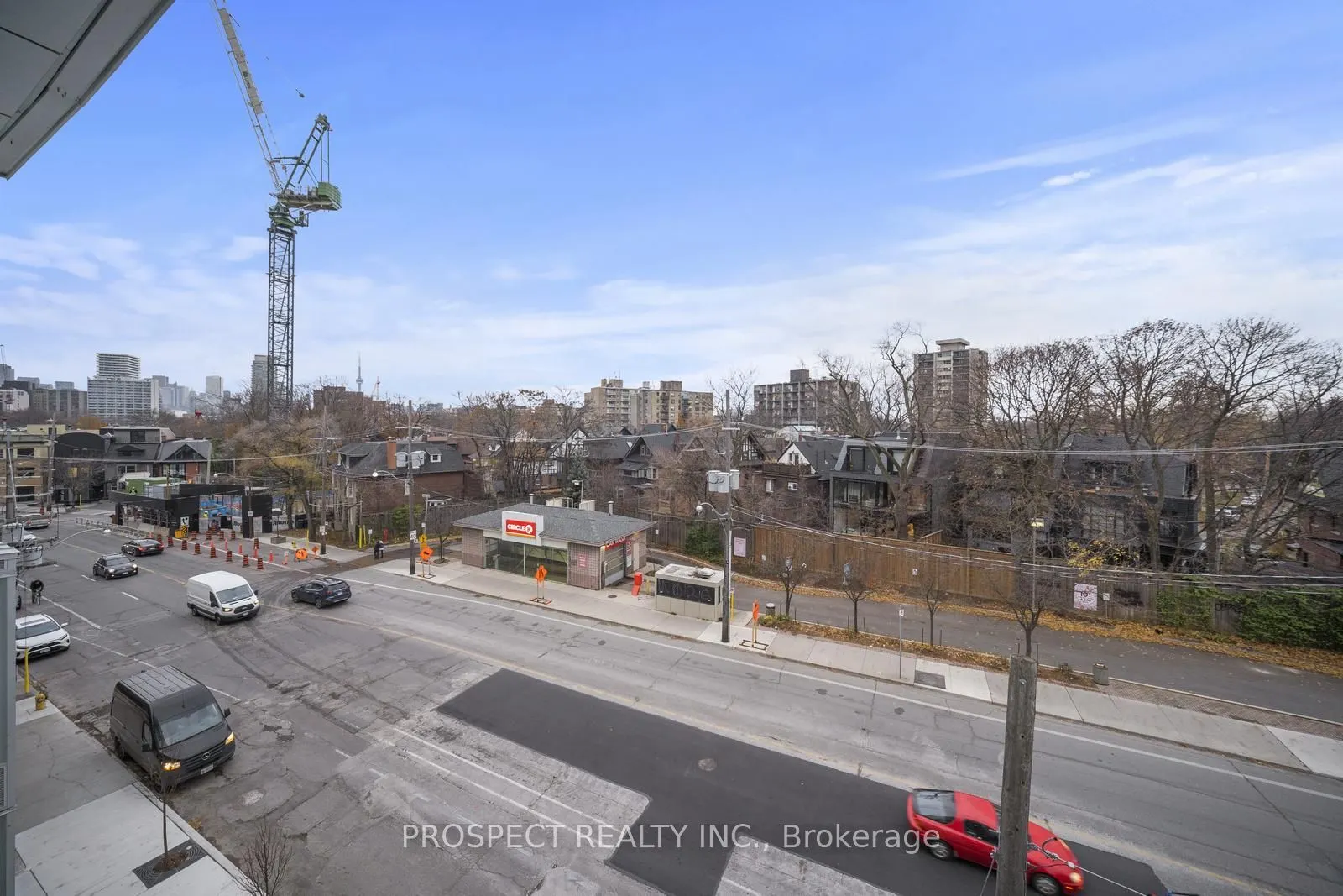 346 Davenport Road E, #403