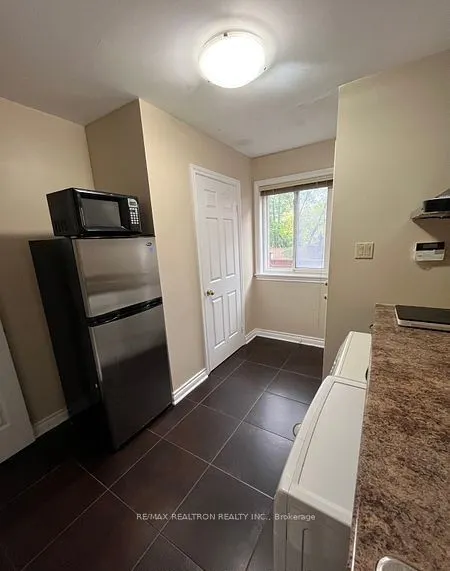 3 Carriage Lane, #Side
