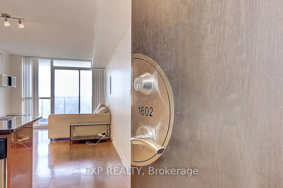 5793 Yonge Street, #1602