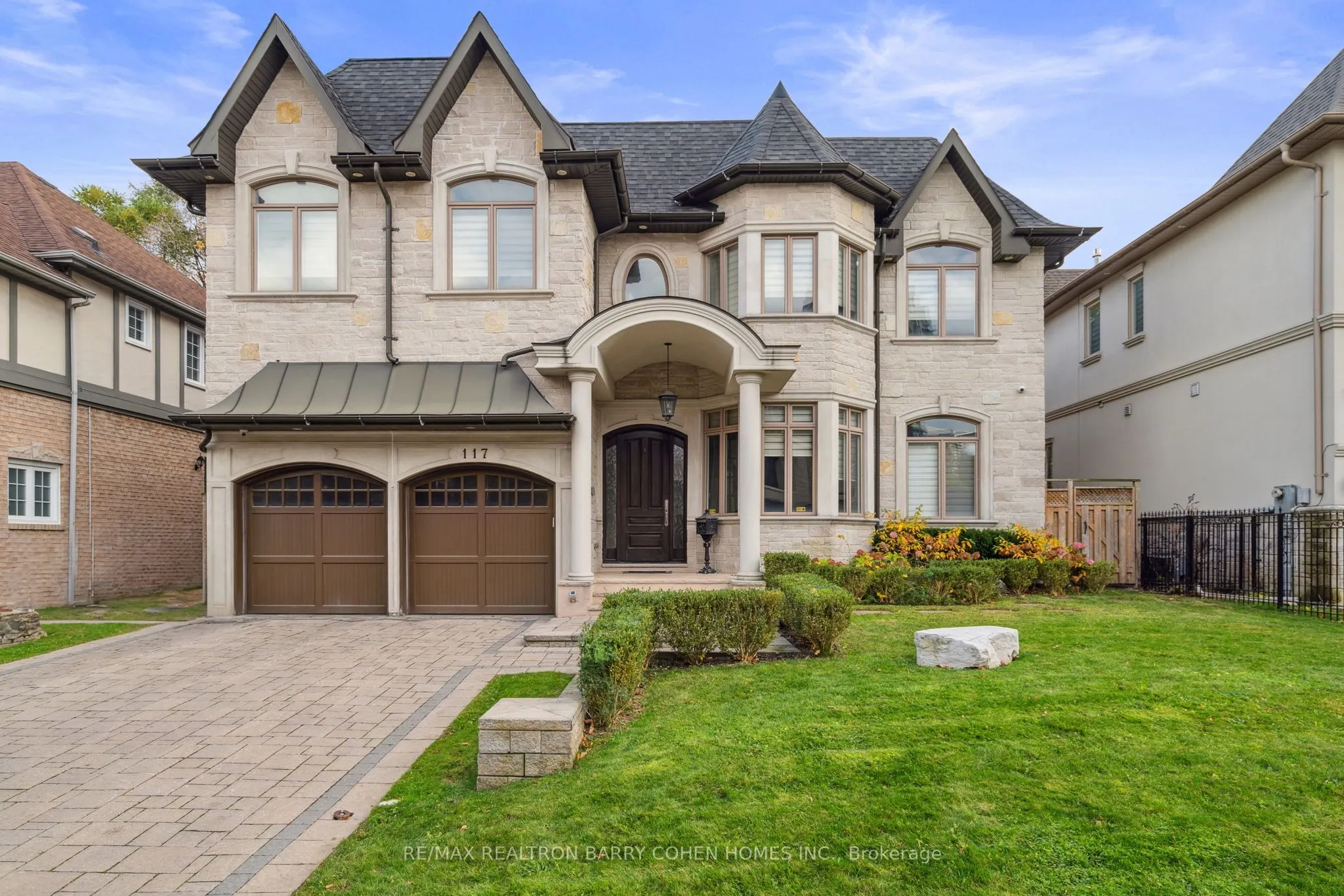 117 Upper Canada Drive