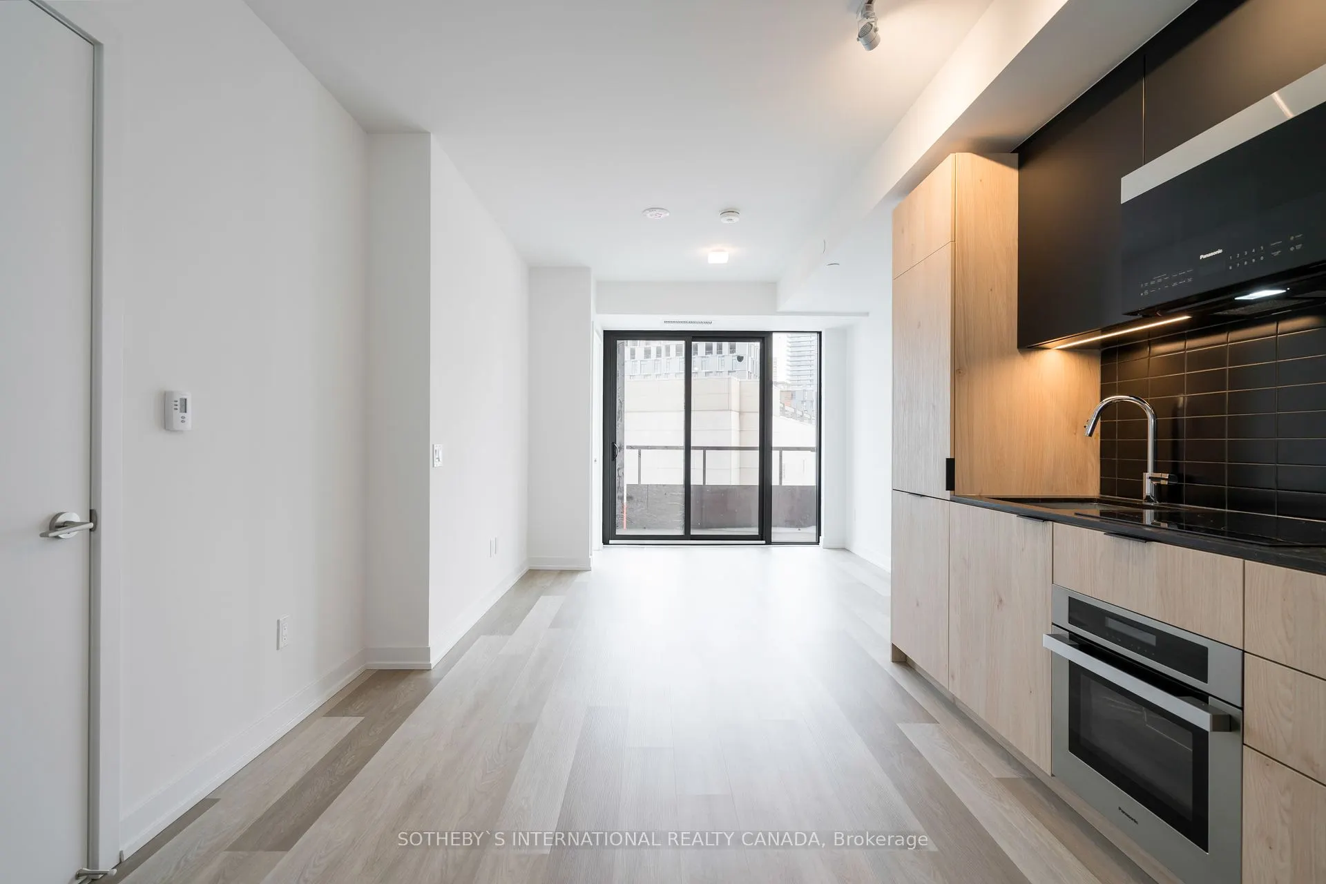 28 Eastern Avenue, #420