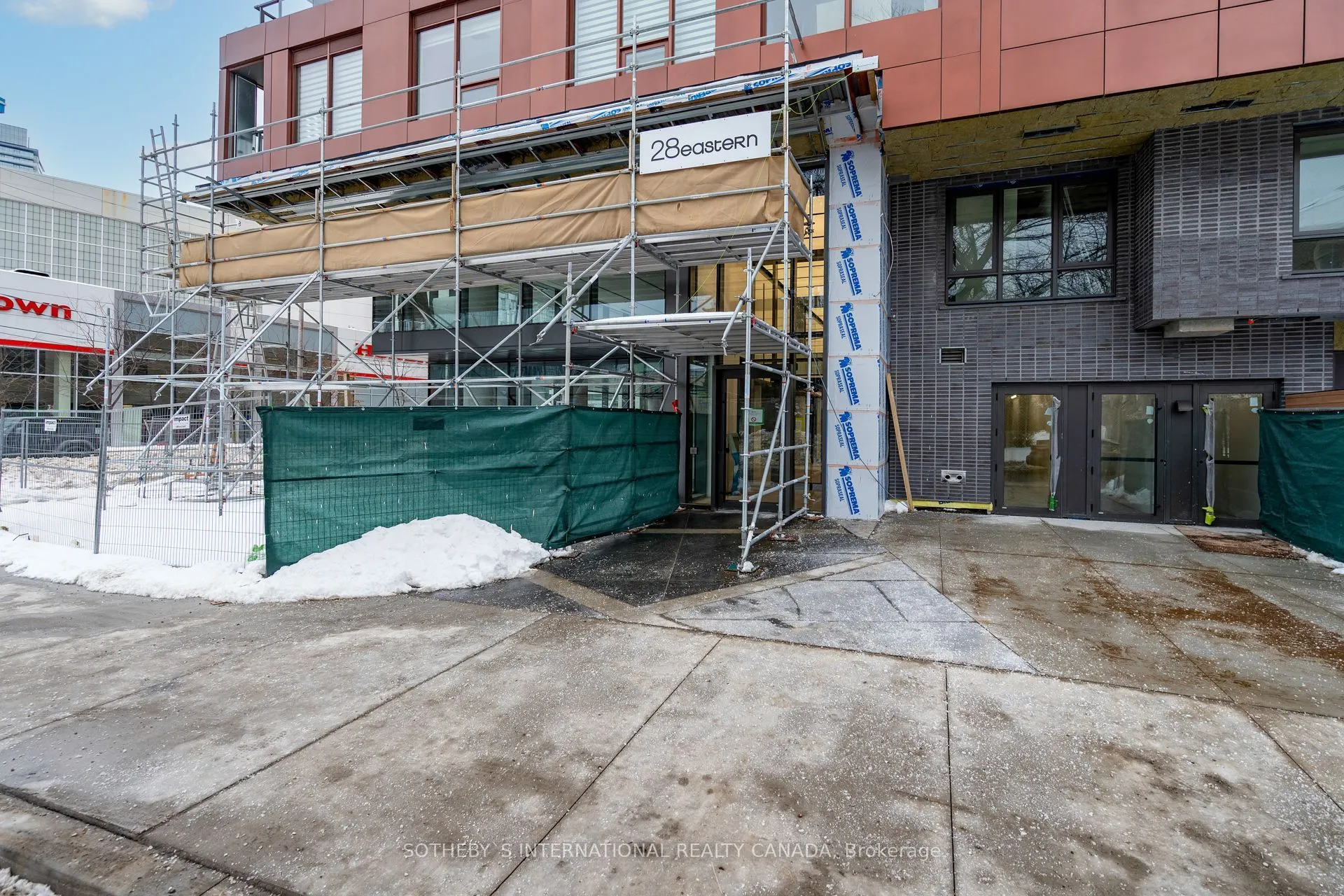 28 Eastern Avenue, #420