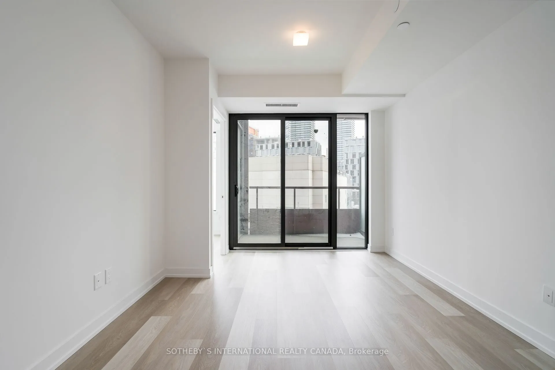 28 Eastern Avenue, #420