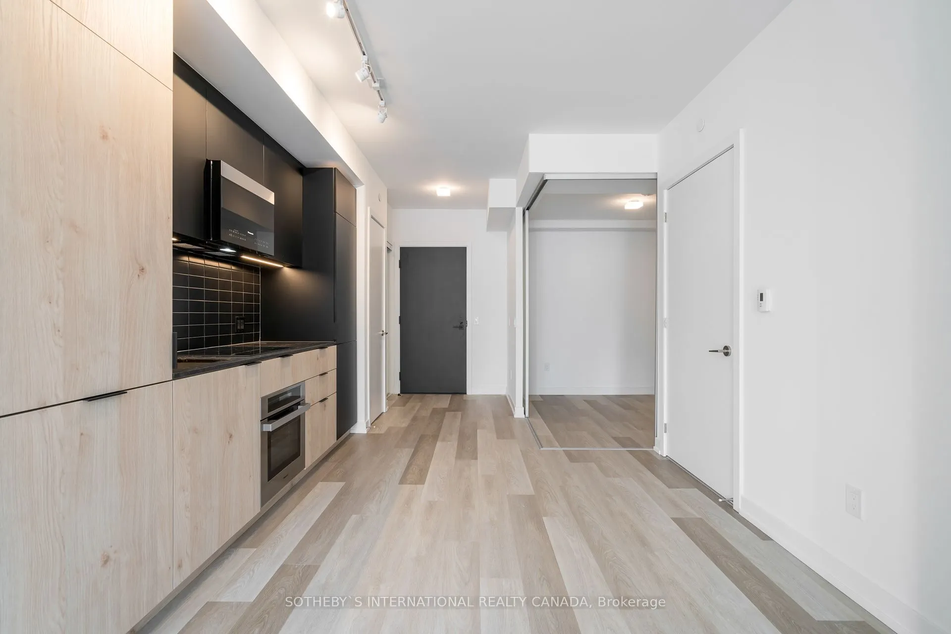 28 Eastern Avenue, #420