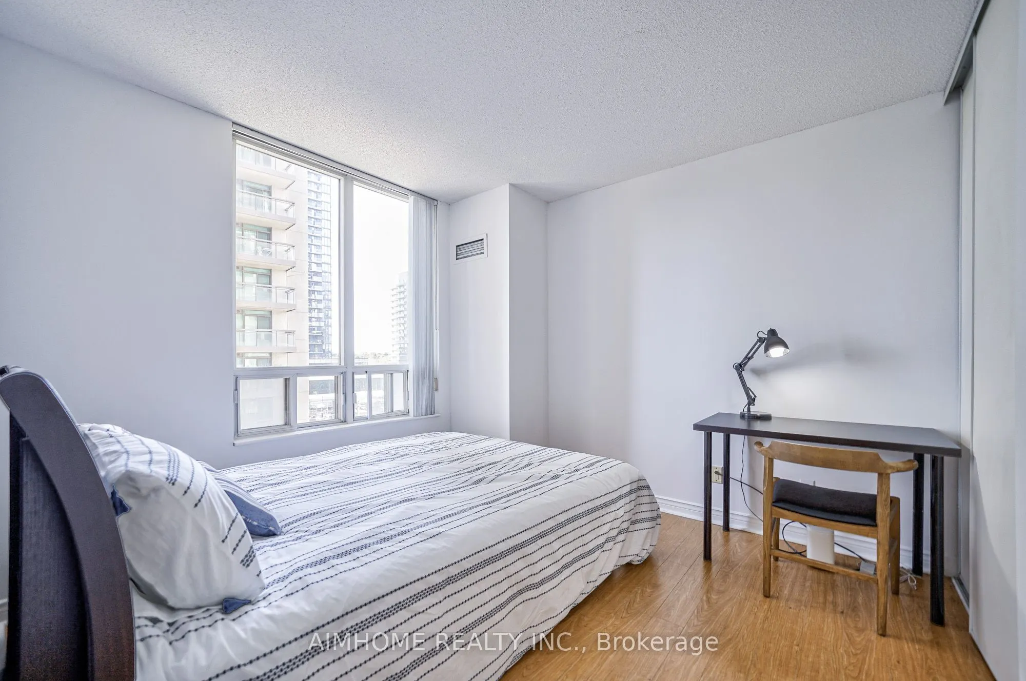 256 Doris Avenue, #710