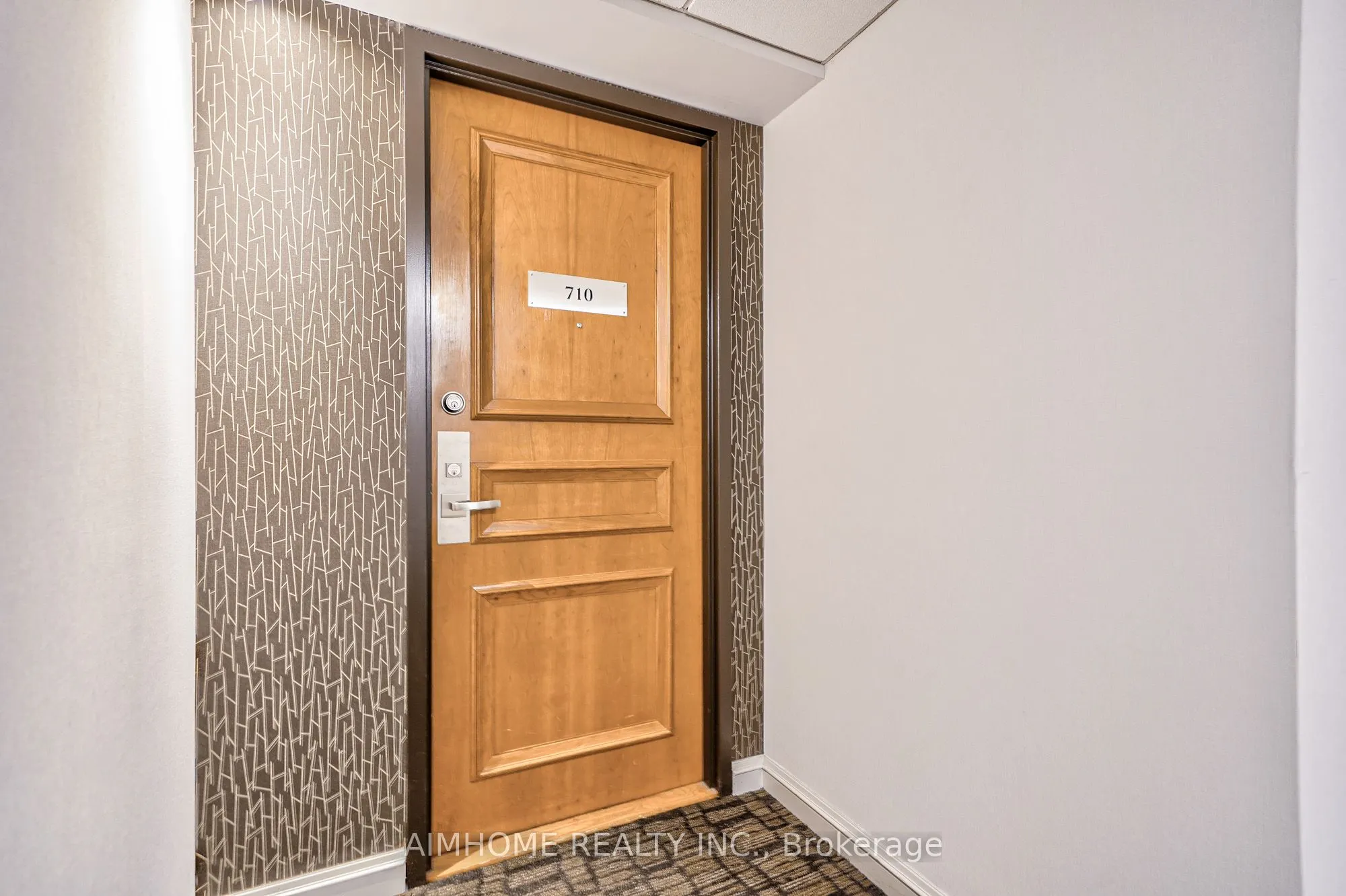 256 Doris Avenue, #710