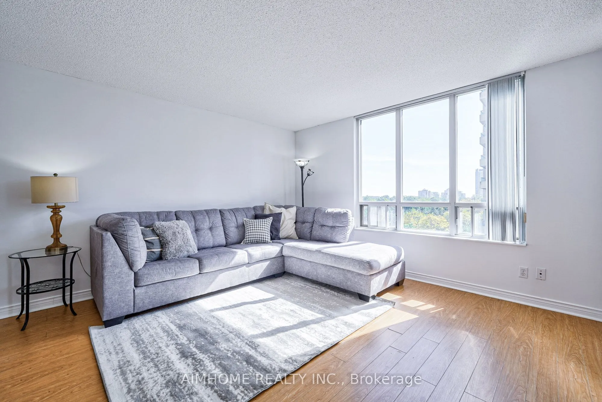 256 Doris Avenue, #710