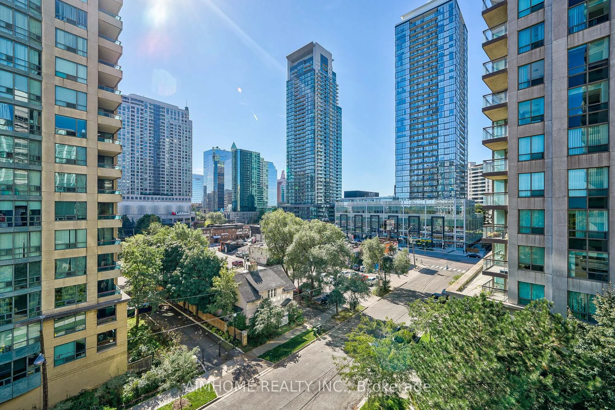 256 Doris Avenue, #710