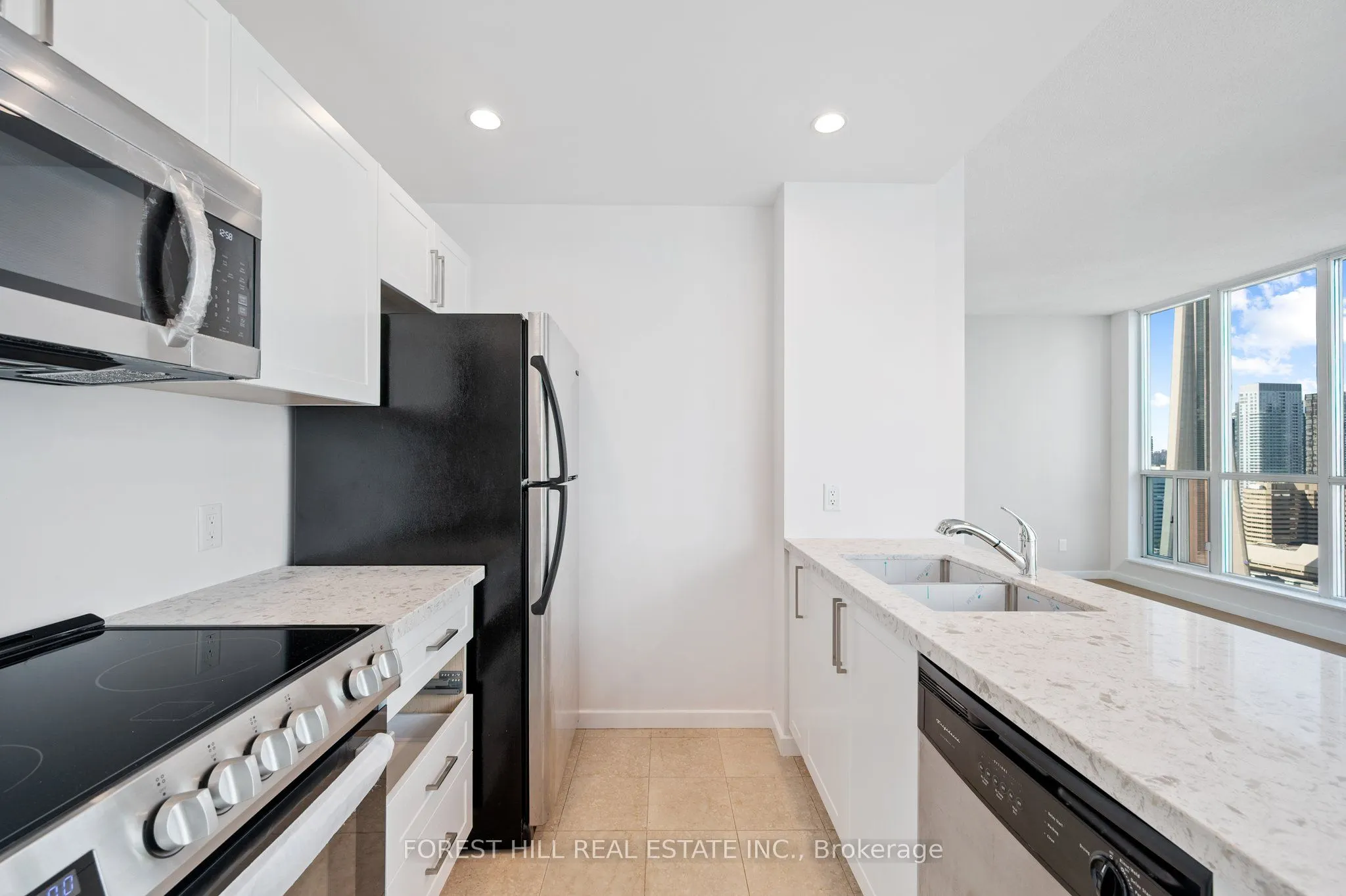 208 Queens Quay Boulevard W, #3512