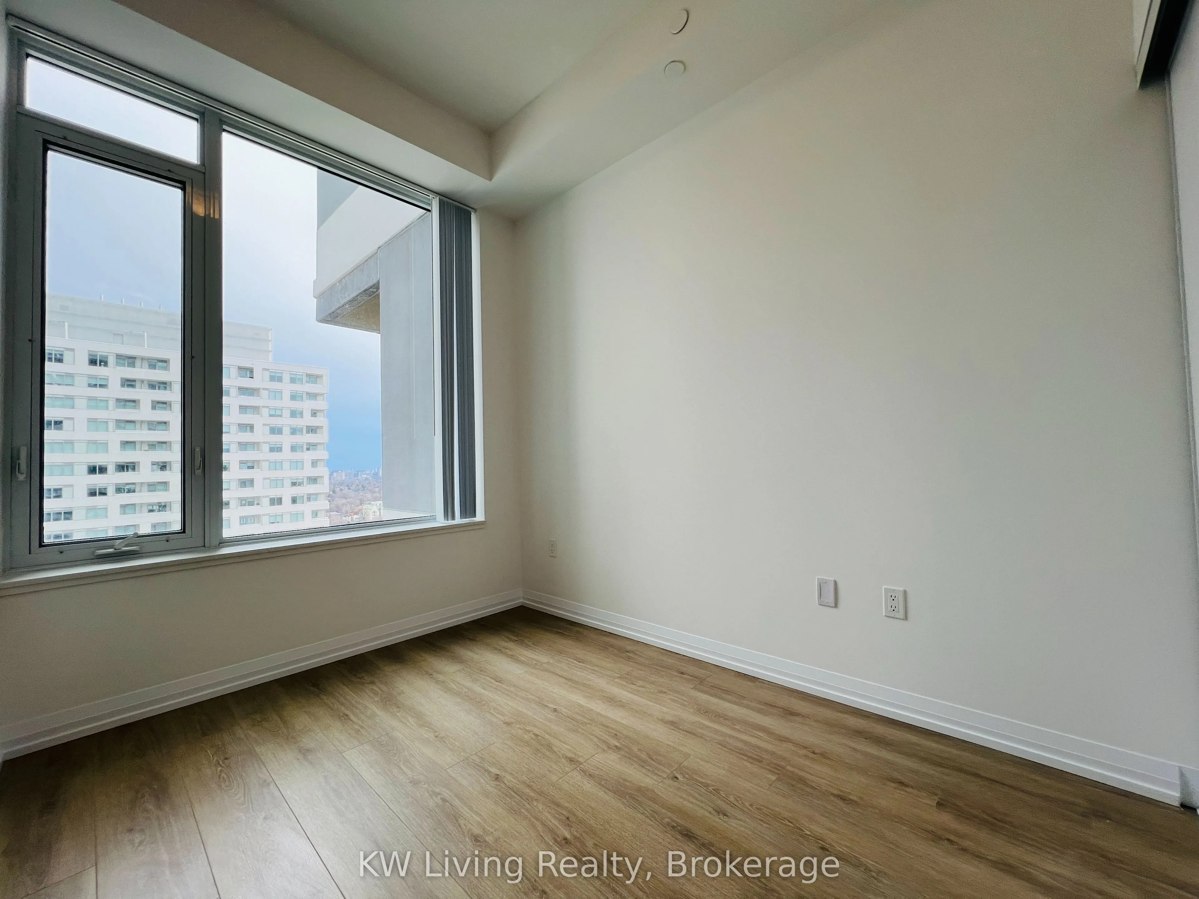 25 Holly Street #2305