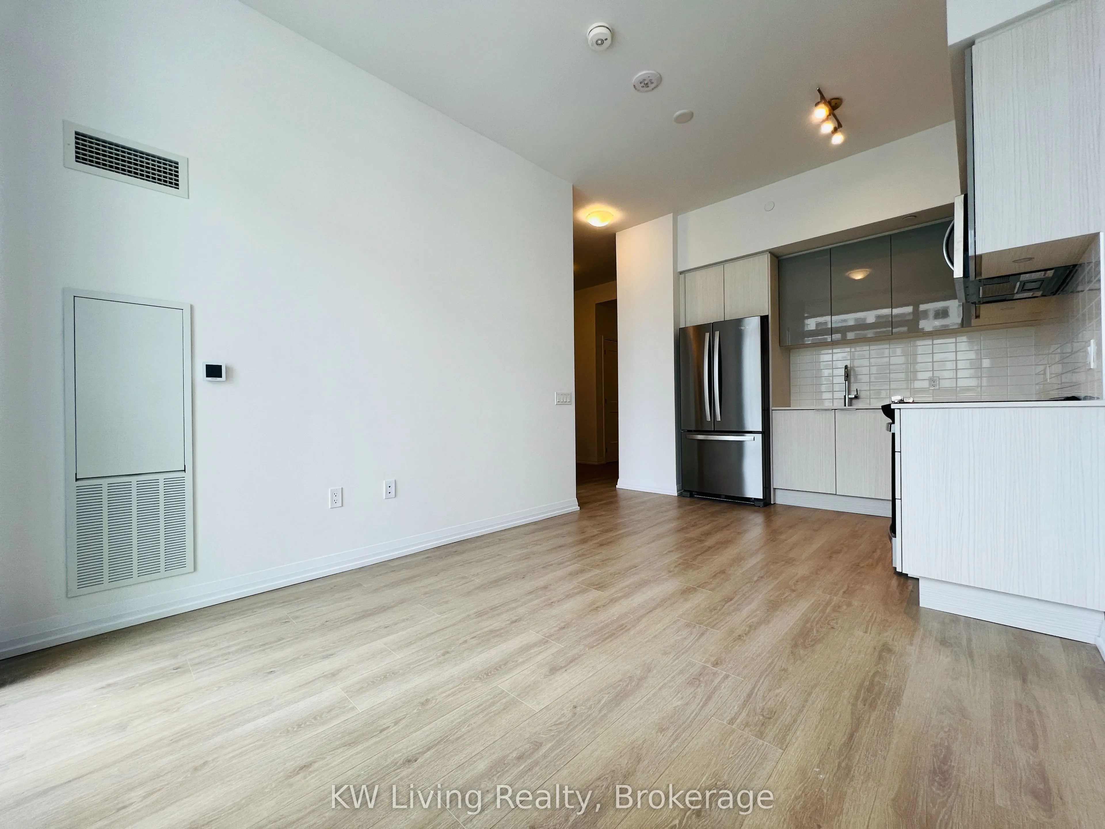25 Holly Street #2305