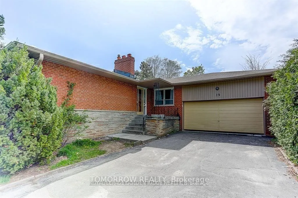 19 Morewood Crescent