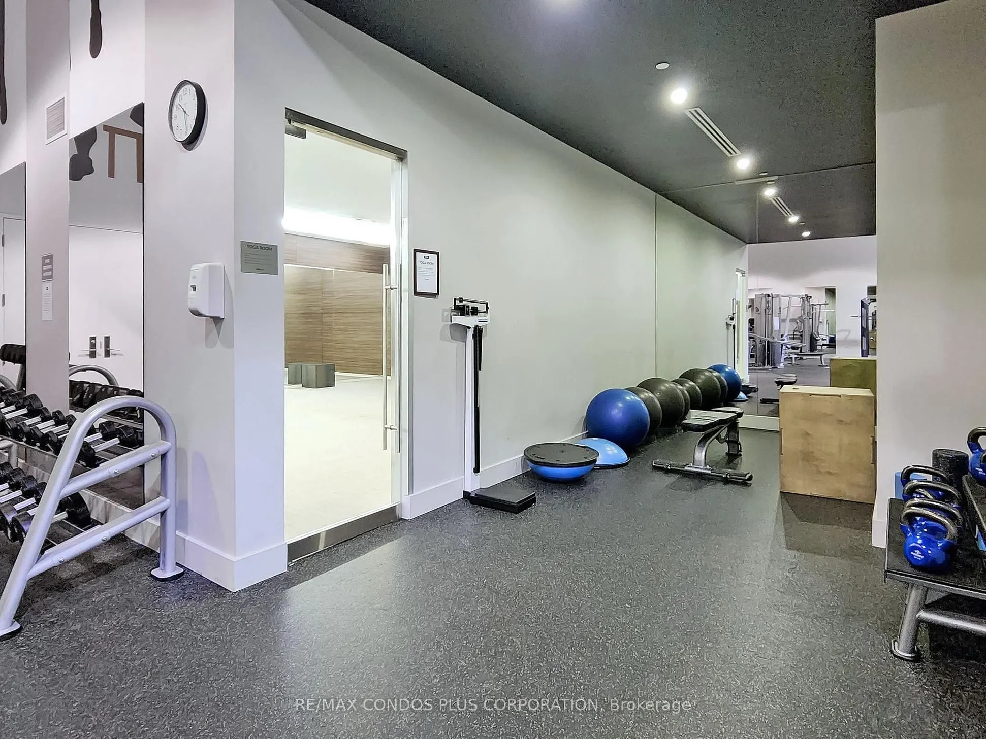 1030 King Street W, #706