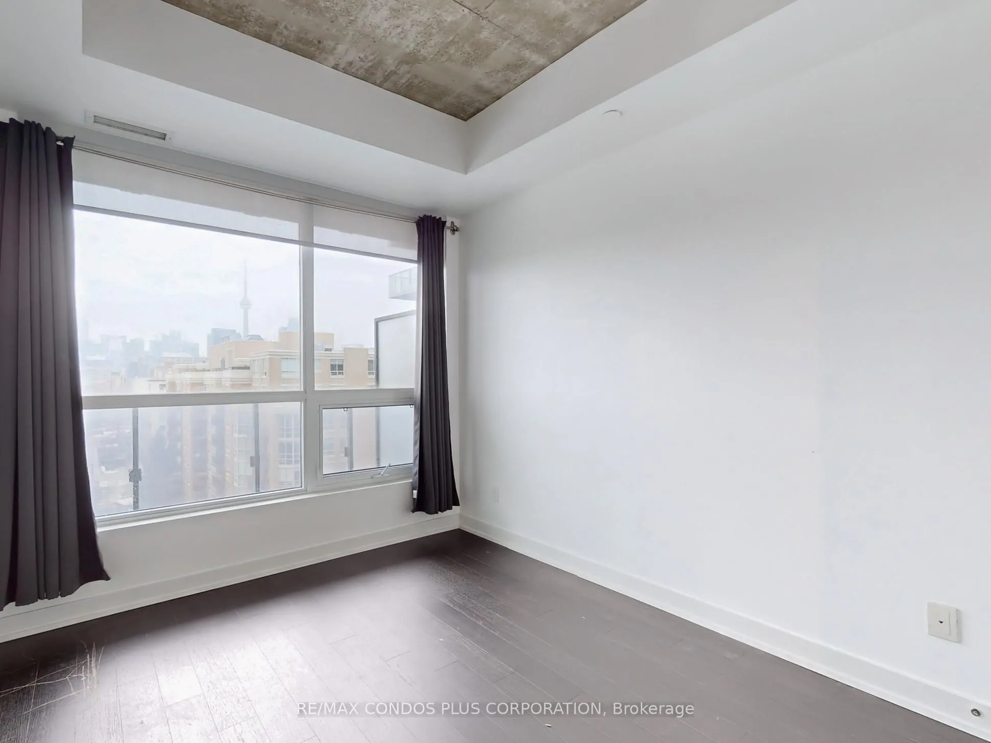 1030 King Street W, #706