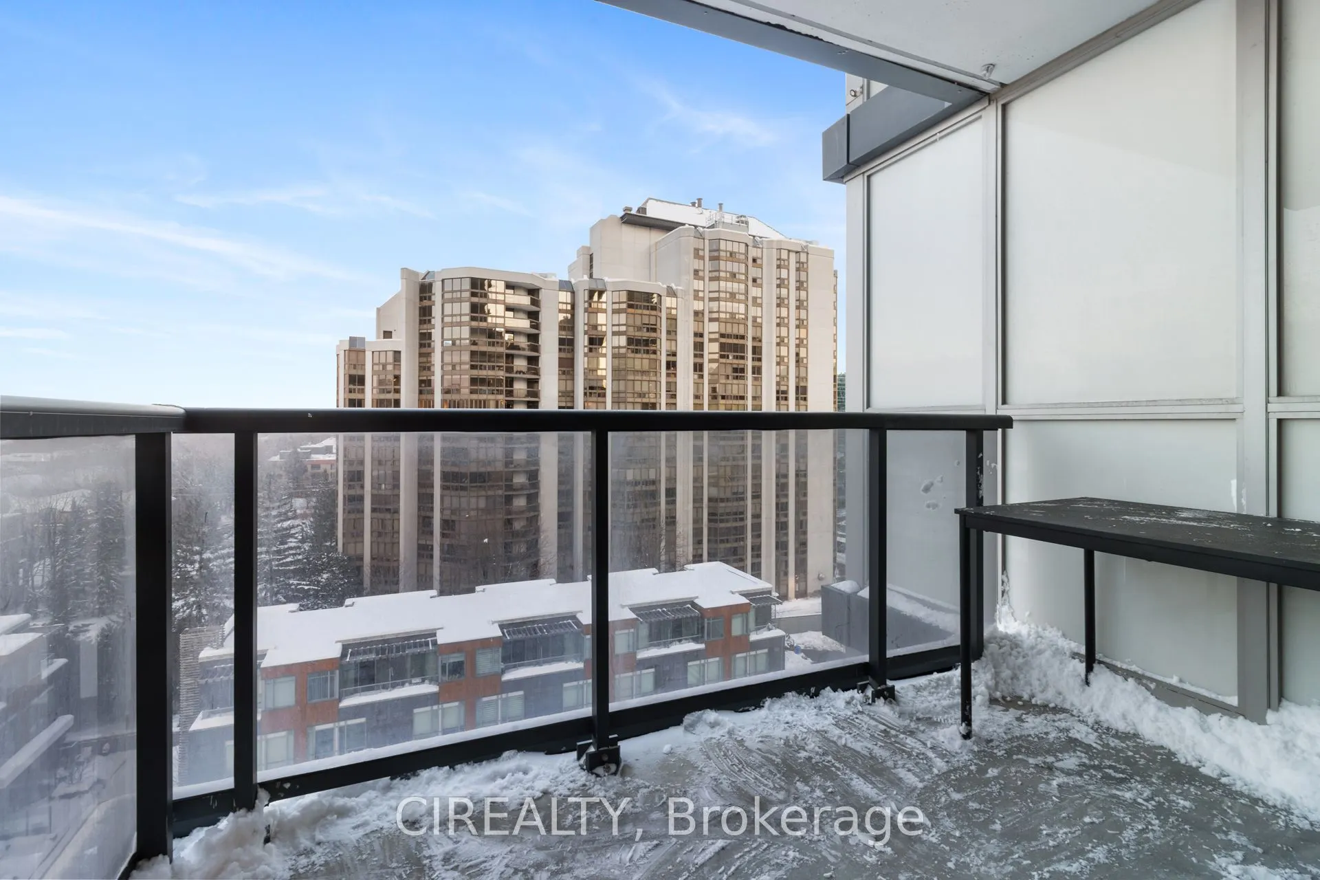 88 Sheppard Avenue E, #810