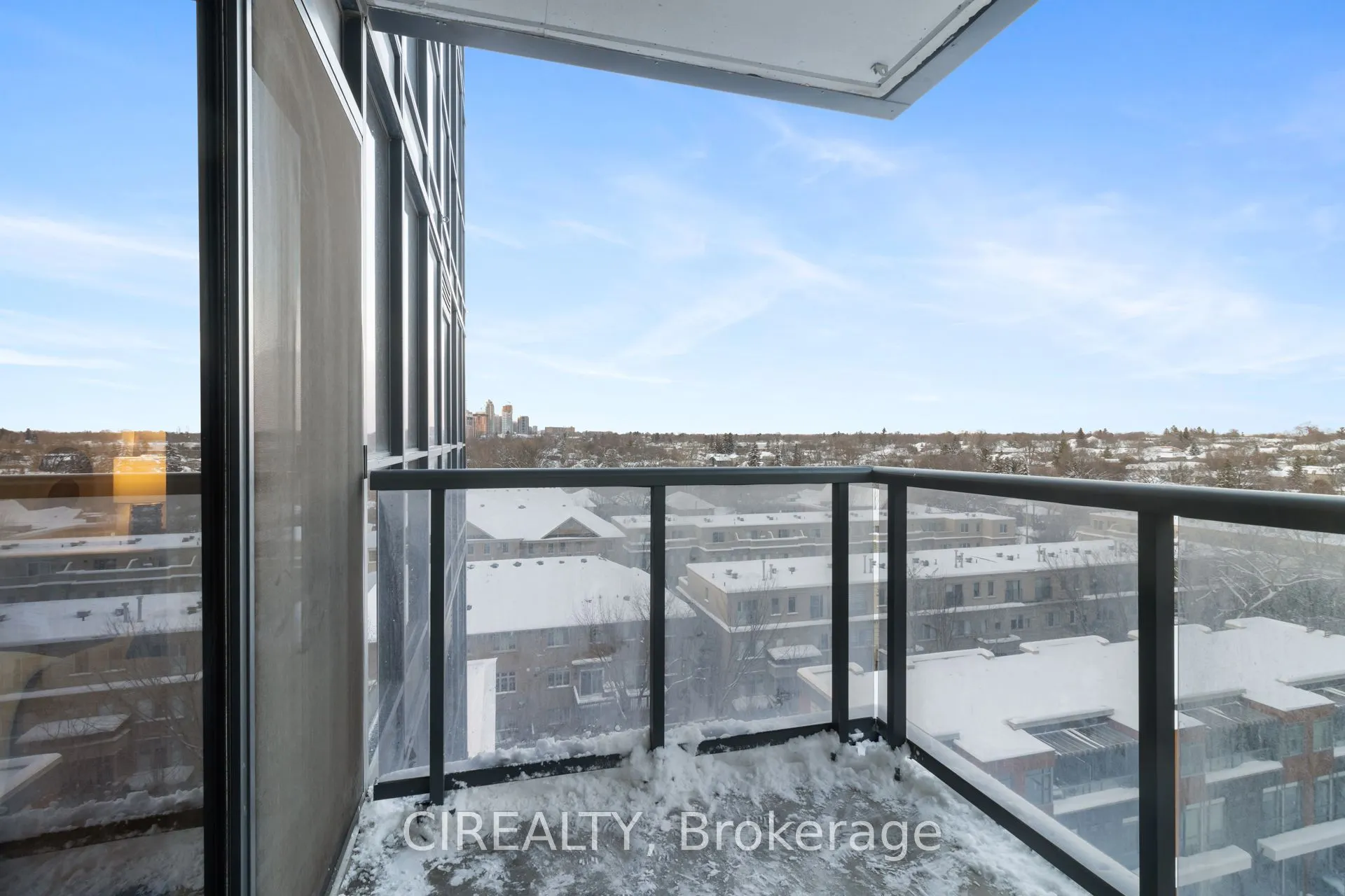 88 Sheppard Avenue E, #810