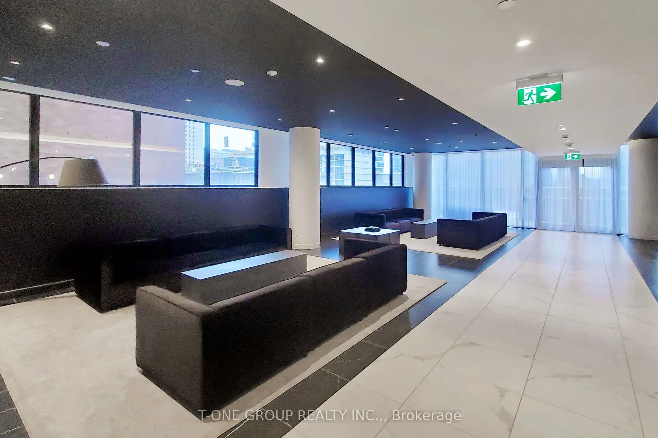 20 Edward Street, #1712