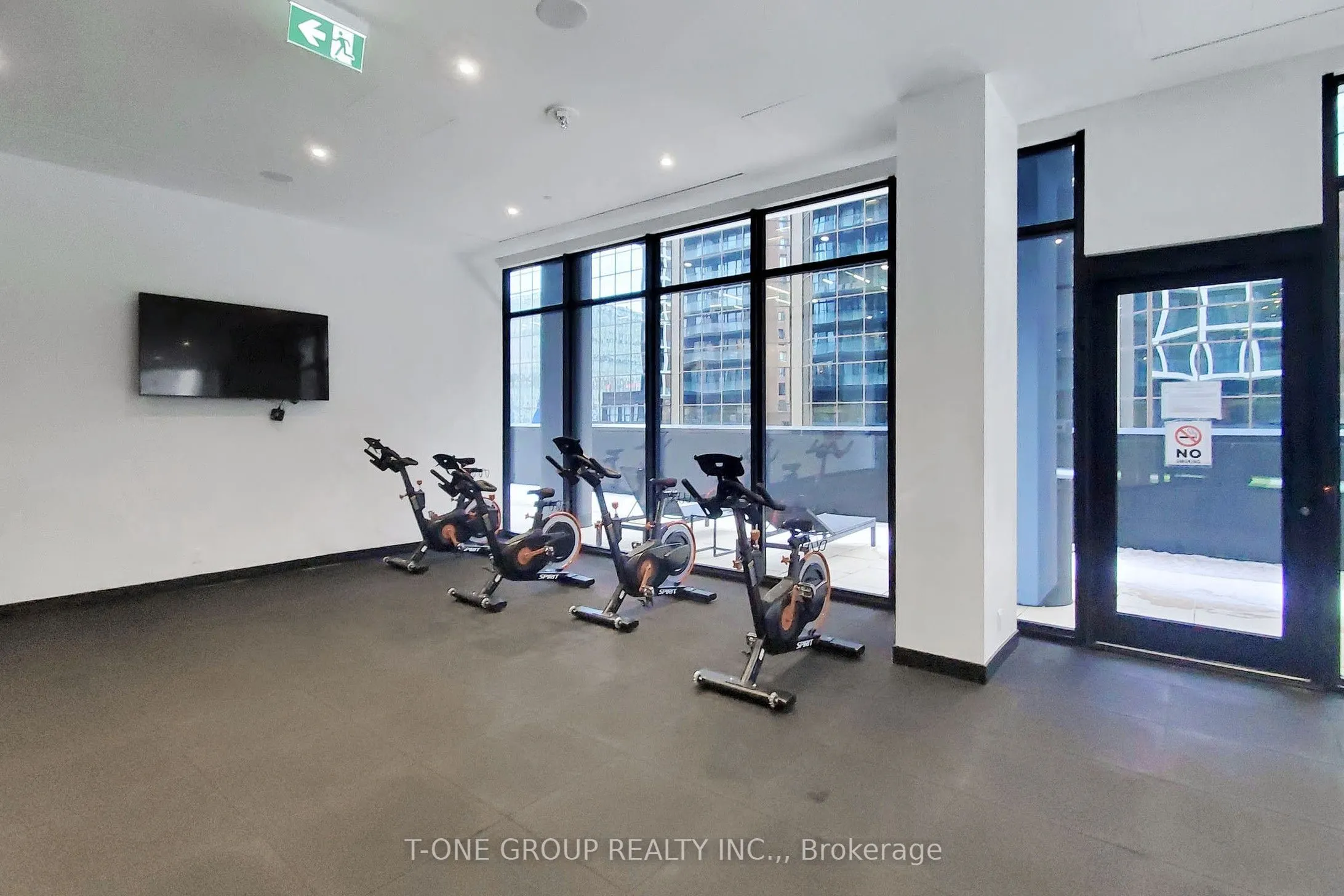 20 Edward Street, #1712