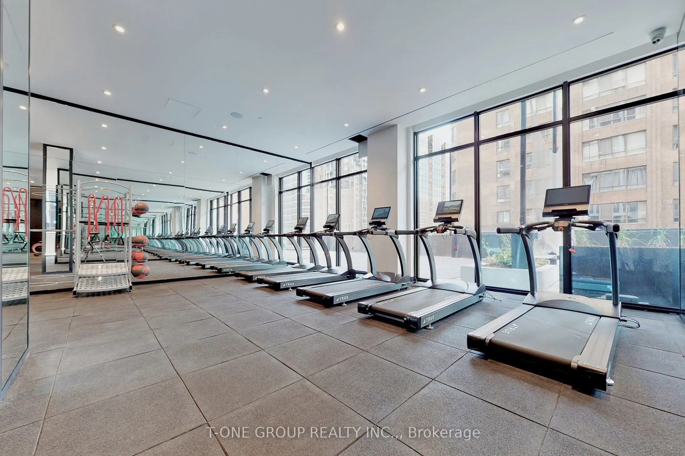 20 Edward Street, #1712