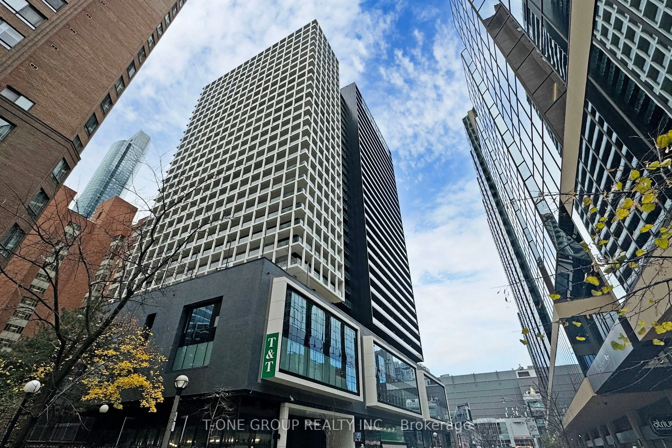 20 Edward Street, #1712