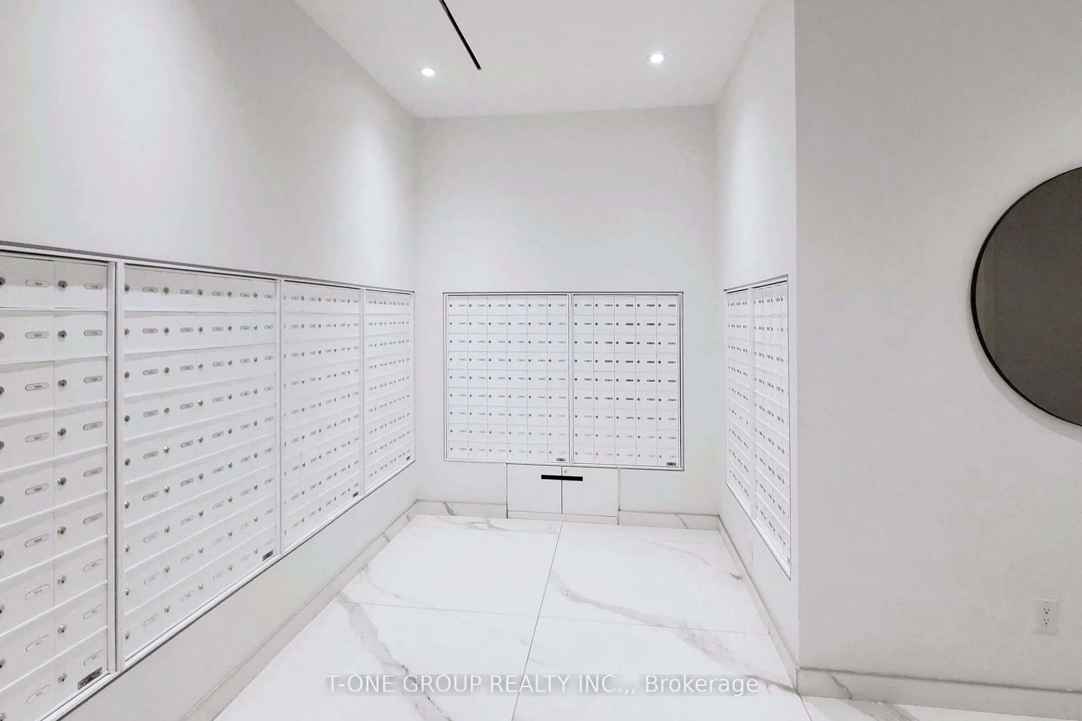20 Edward Street, #1712