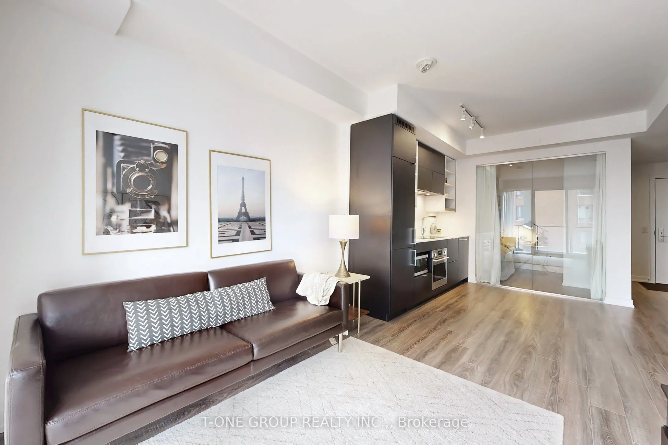 20 Edward Street, #1712