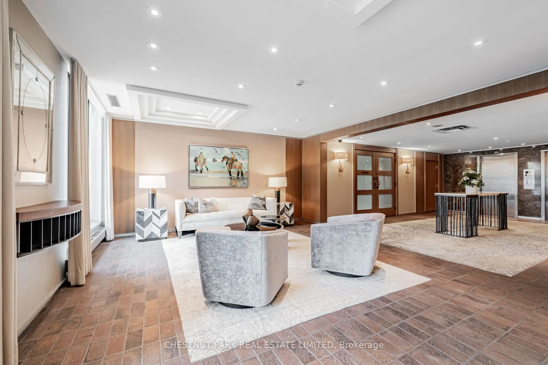 625 Avenue Road, #504
