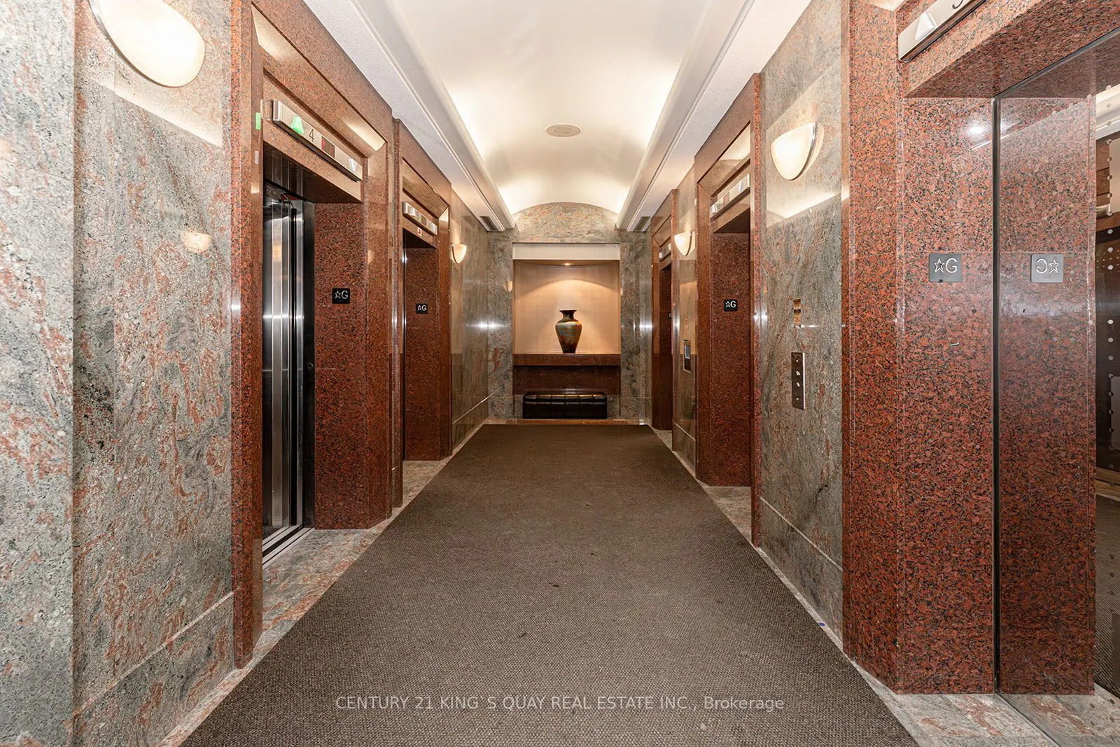 24 Wellesley Street W, #1407