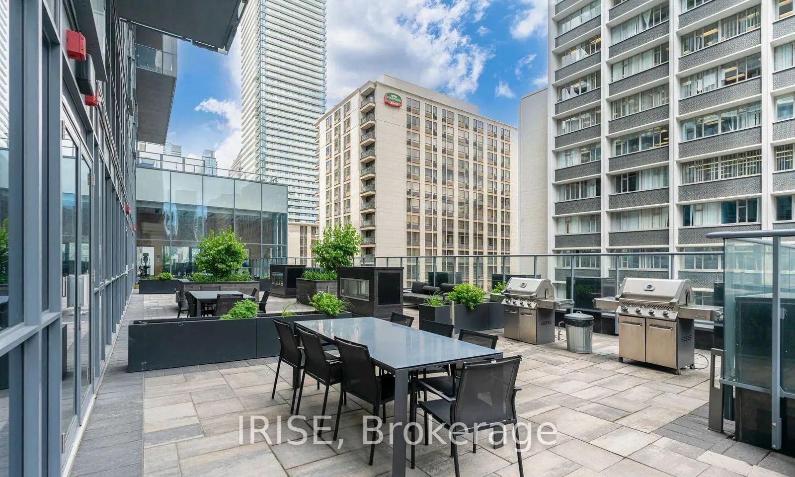 7 Grenville Street, #5502