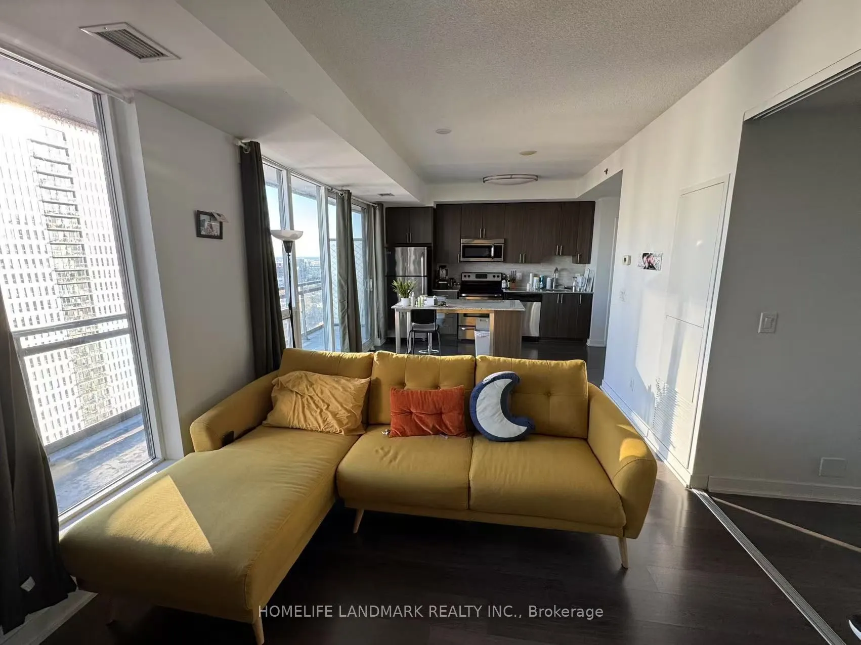 225 Sackville Street #1901