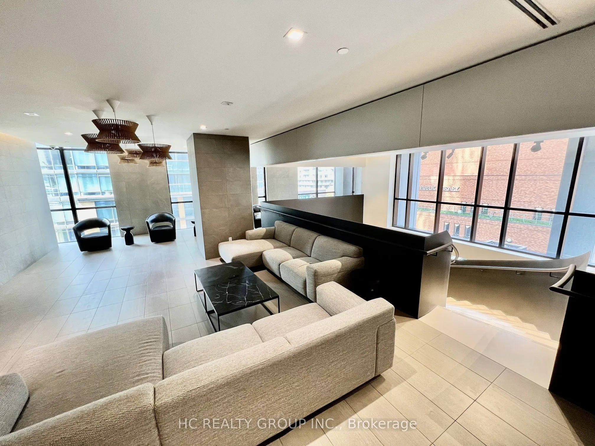 1 Yorkville Avenue #4512