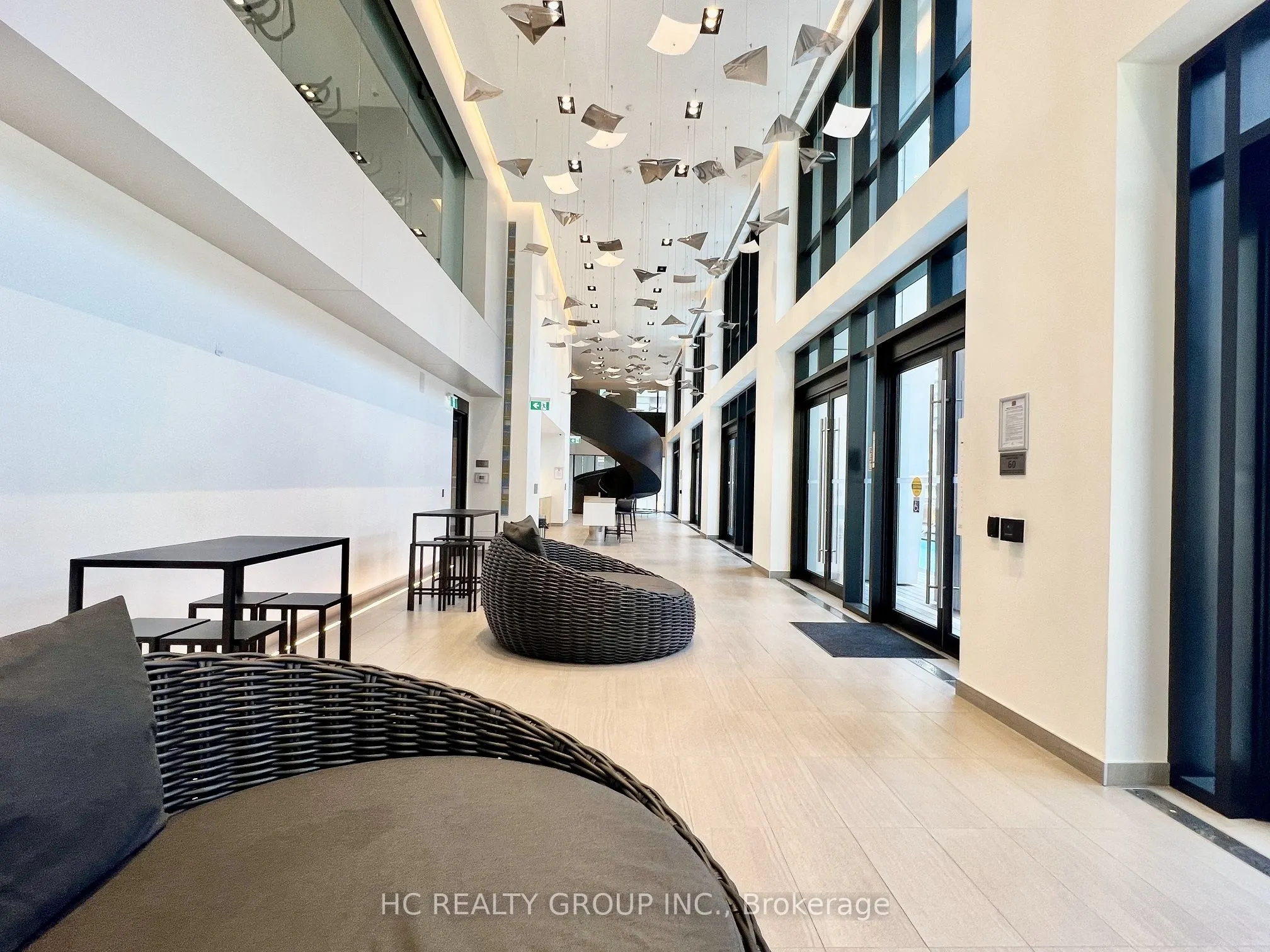 1 Yorkville Avenue #4512