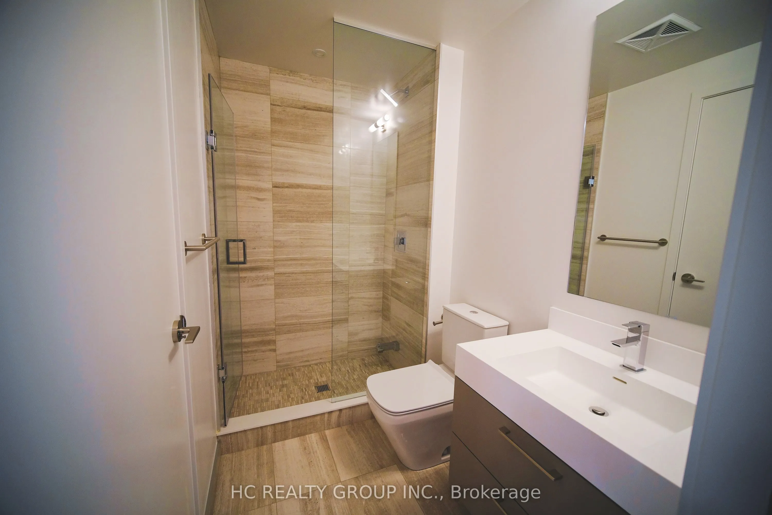 1 Yorkville Avenue #4512
